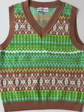 RETRO SWEATER VEST 💚🤎